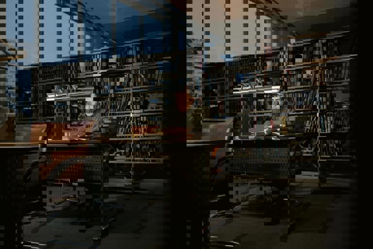 Petition Demands Longer Library Hours as Students Face Exam Crunch